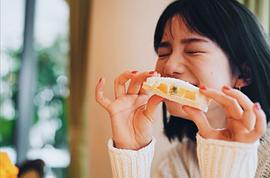 弘中绫香
