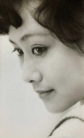 黄梅莹