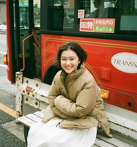 山口麻友
