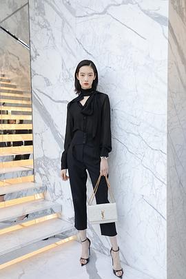 项偞婧