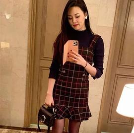 伴杏里