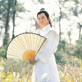 黄韵材