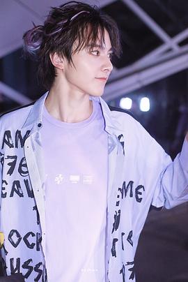 左林杰