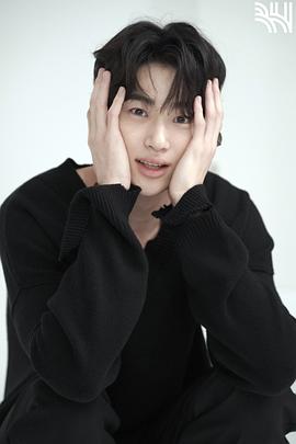 边佑锡