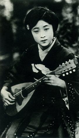 田中绢代