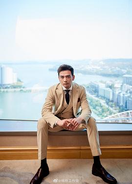 杨烁