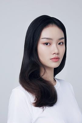 戴何嘉琦