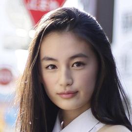 八木莉可子