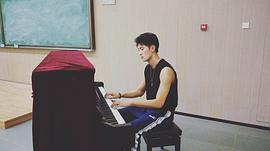 李向哲