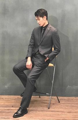 李向哲