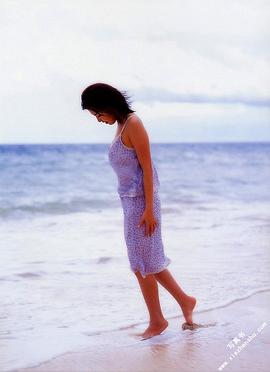 川村亚纪
