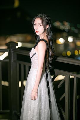 曹曦月