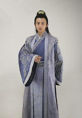 梁振伦