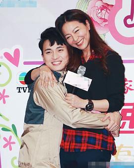 周嘉洛
