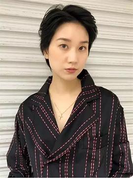 长内映里香