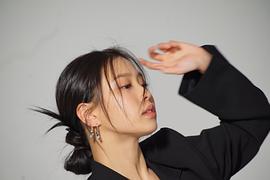 高旻示