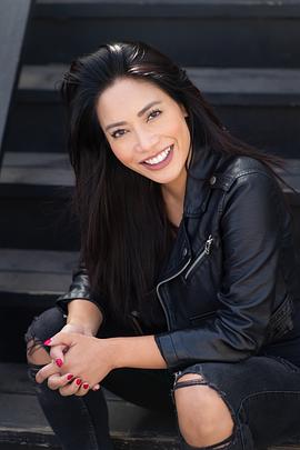 Nikki McKenzie