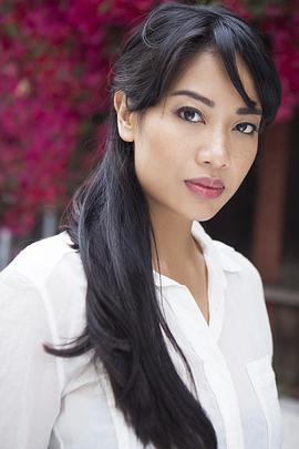 Nikki McKenzie