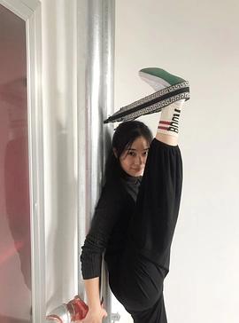 龙月