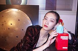 项偞婧