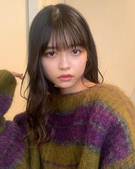 景井ひな