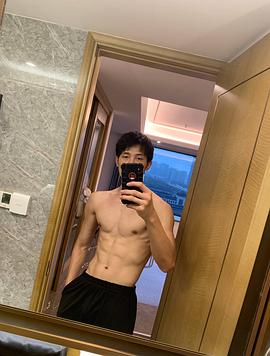 李向哲