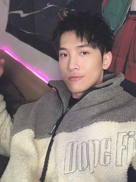 李向哲