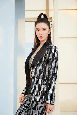 张萌