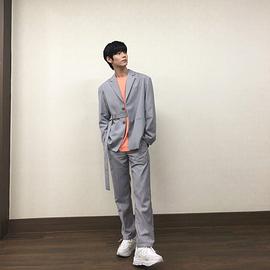 白济宇