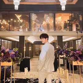 李泰彬