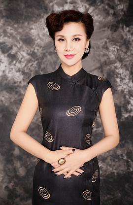 万丽伟