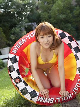 重盛里美