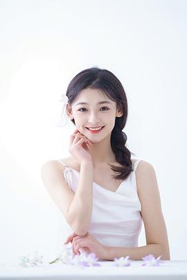 尚新月