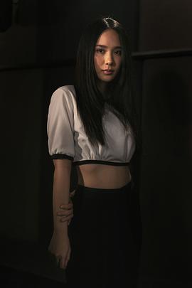 纳瑞拉·库尔蒙科尔佩特