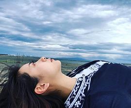 山下莉绪