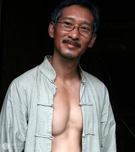 王劲松