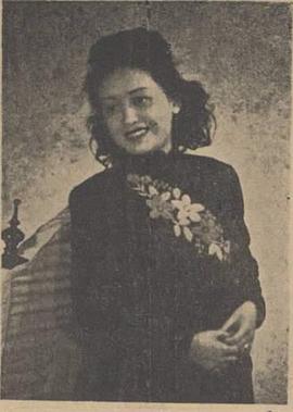 董佩佩