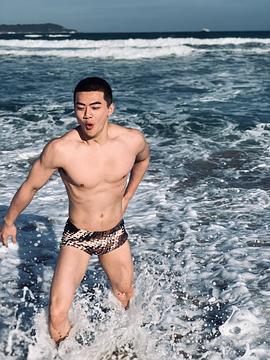杨博潇