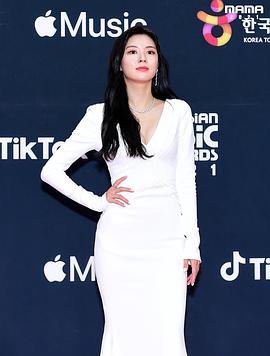 李先彬