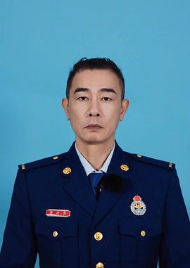 陈小春