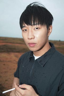 朱亚男