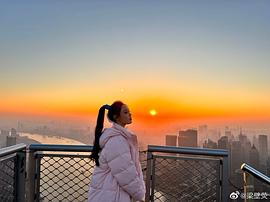 梁壁荧