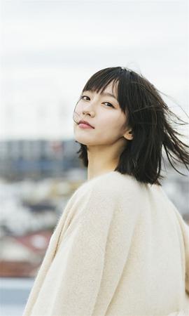 吉冈里帆