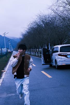朱亚男