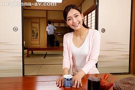 并木塔子
