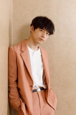 坂口健太郎