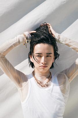 板垣李光人