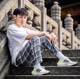颜佑庭