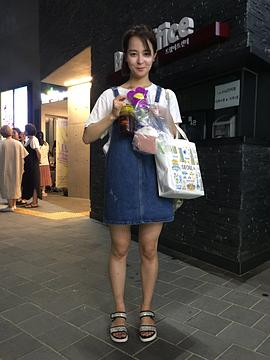 金周妍
