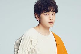 铃木康介